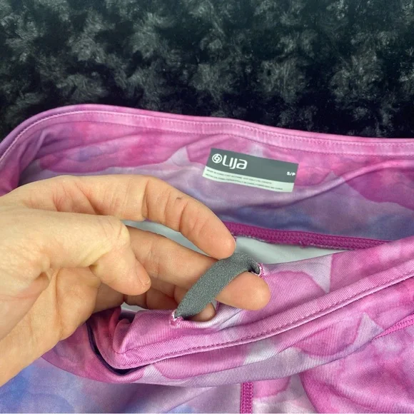 Lija Shorts - Picture 7 of 12